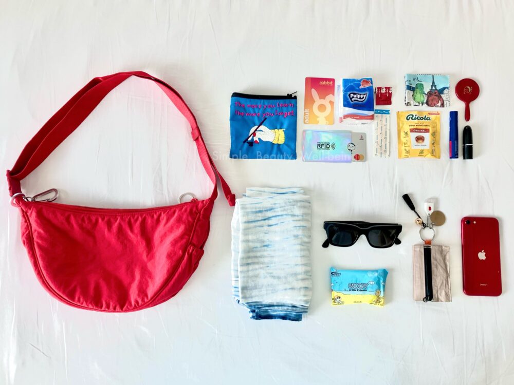 タイ・バンコク旅行の街歩きバッグの中身