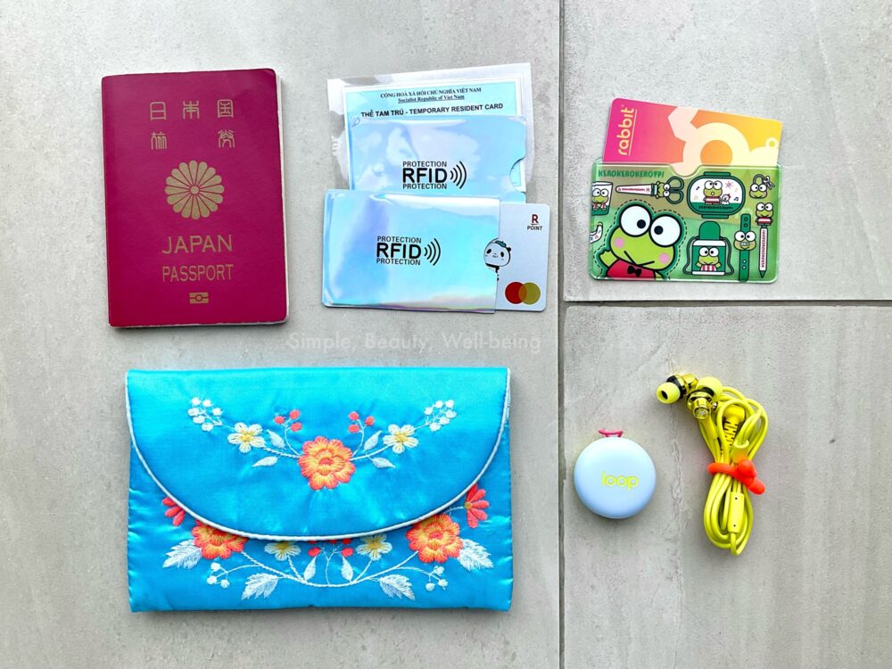 タイ・バンコク旅行｜機内持ち込み「身の周り品」バッグの中身。貴重品ポーチの中身